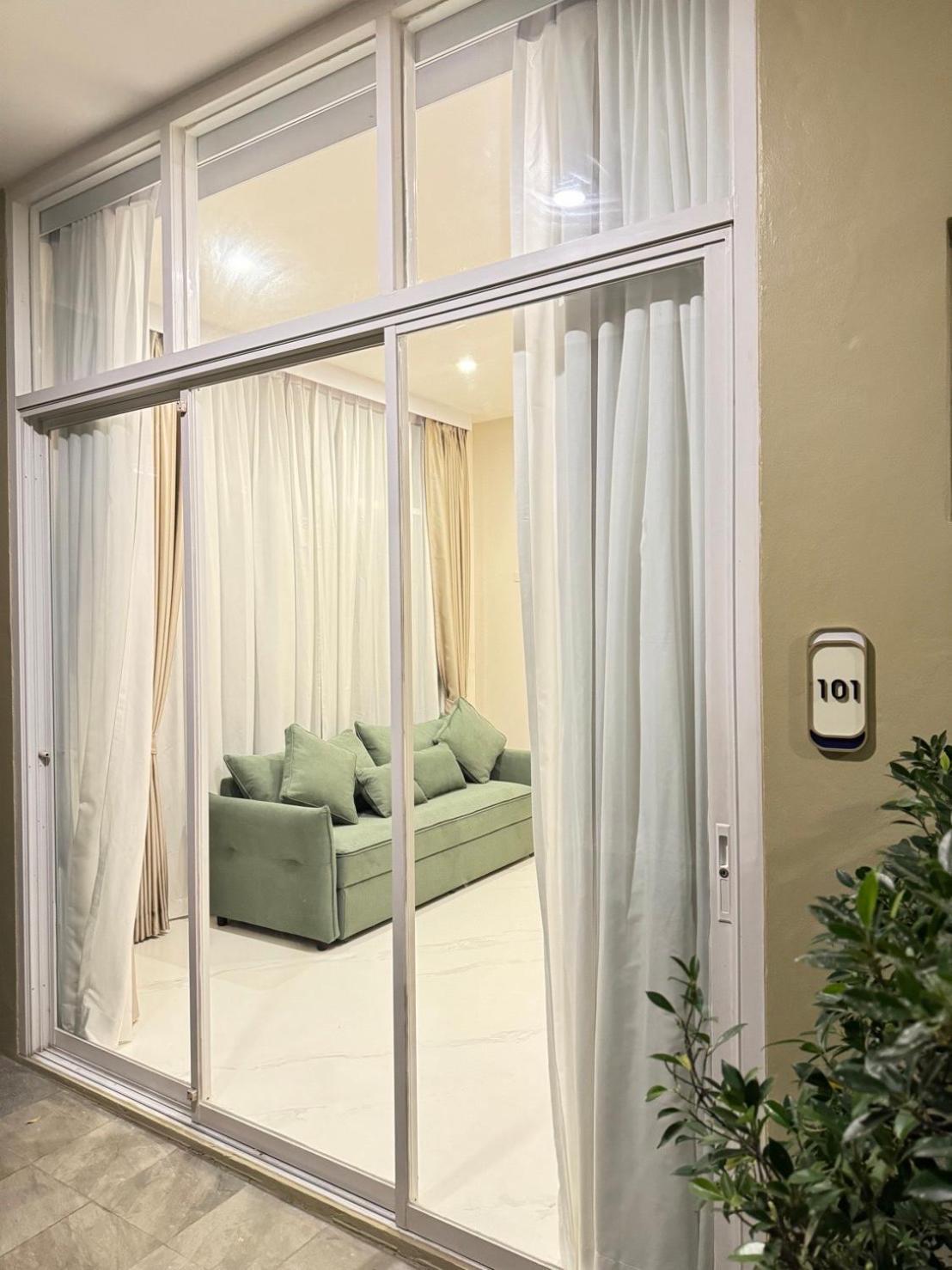 Casa De Coral Boutique Hotel Bãi biển Kata Ngoại thất bức ảnh